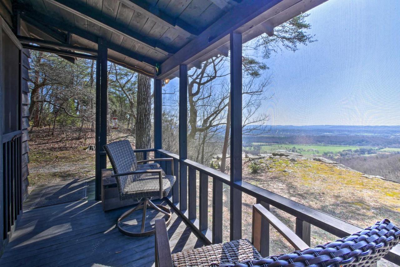 Secluded Ridgetop Hideaway With Valley Views! Menlo Exteriör bild